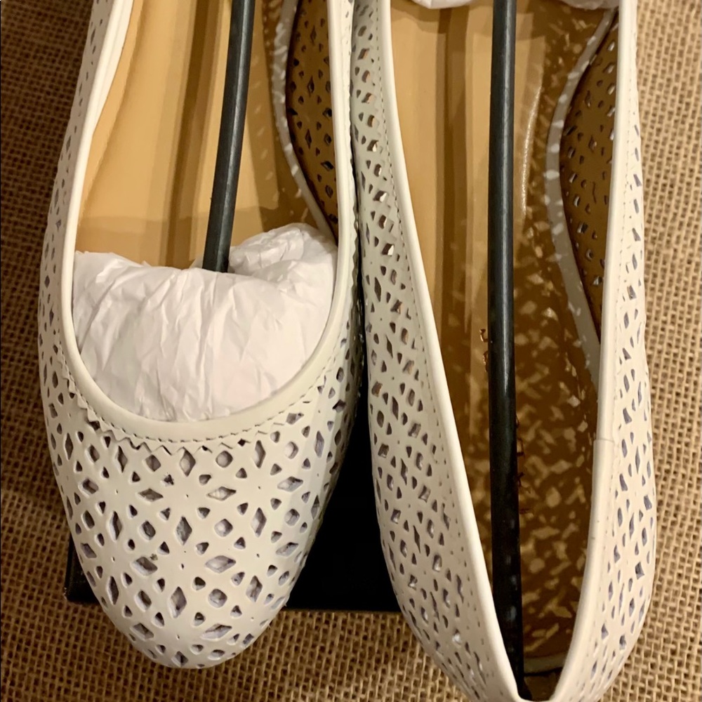 Talbots, 10.5 Flats Collection- new or like new! - Picture 12 of 16